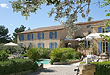 H�tel-Restaurant Eygali�res Les Alpilles