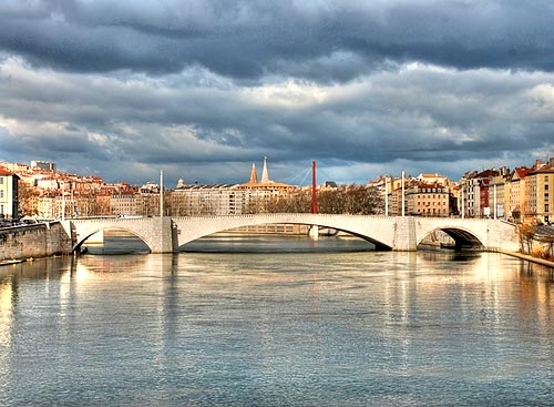 pont à lyon