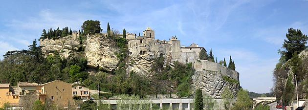 old town, vaison la romaine