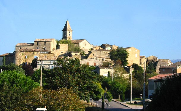 village de mirabel aux baronnies